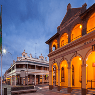 Last minute flight to Armidale