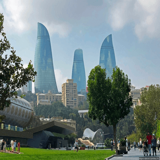 Baku के लिए अंतिम मिनट की उड़ान