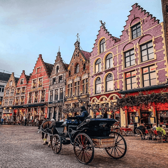 Bruges के लिए अंतिम मिनट की उड़ान