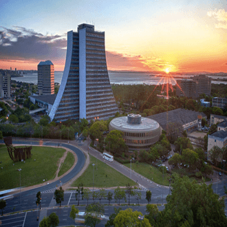 رحلة اللحظة الأخيرة إلى ‪Porto Alegre do Norte‬‏