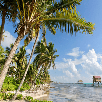 Last-Minute-Flug nach Ambergris Caye