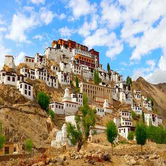 Leh के लिए अंतिम मिनट की उड़ान