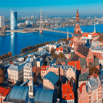 Riga के लिए अंतिम मिनट की उड़ान